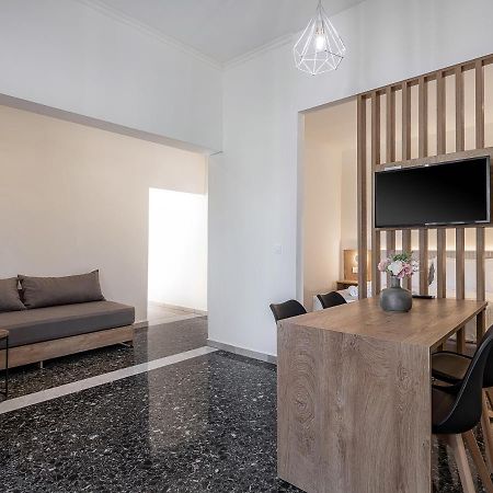 פלאסרנה Casa D'Irene Deluxe Hotel מראה חיצוני תמונה