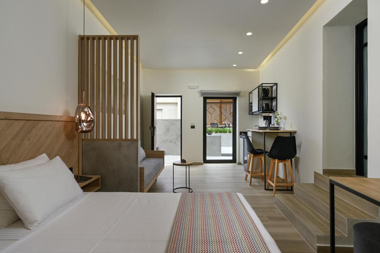 פלאסרנה Casa D'Irene Deluxe Hotel מראה חיצוני תמונה