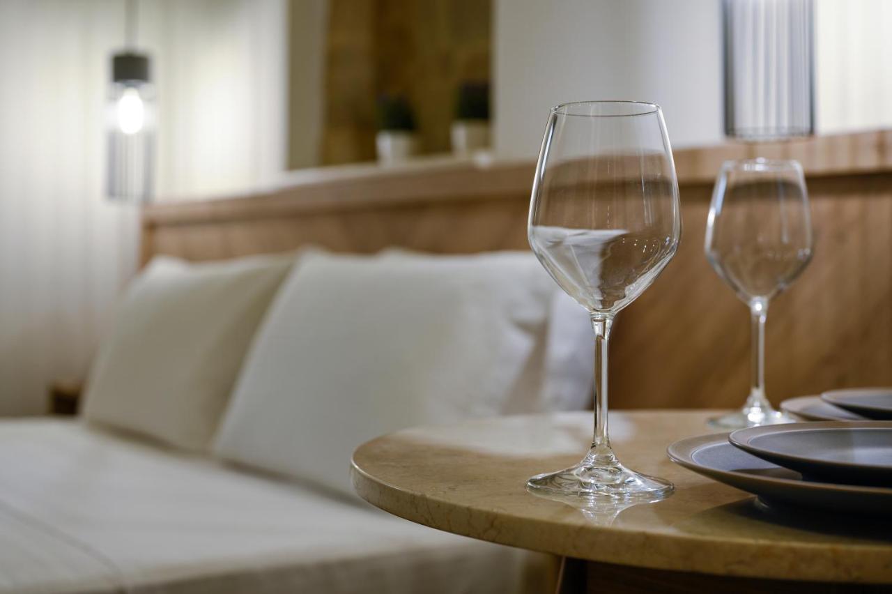 פלאסרנה Casa D'Irene Deluxe Hotel מראה חיצוני תמונה