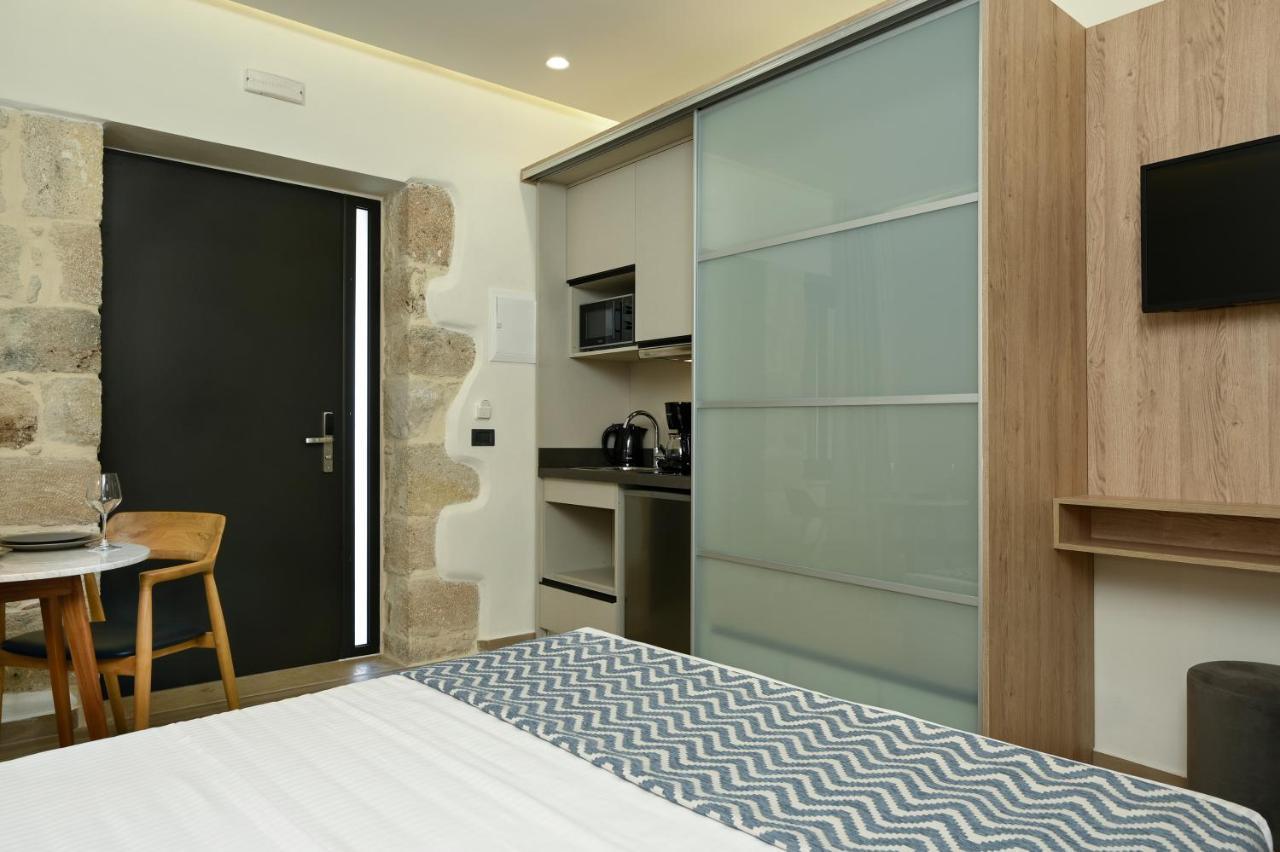 פלאסרנה Casa D'Irene Deluxe Hotel מראה חיצוני תמונה