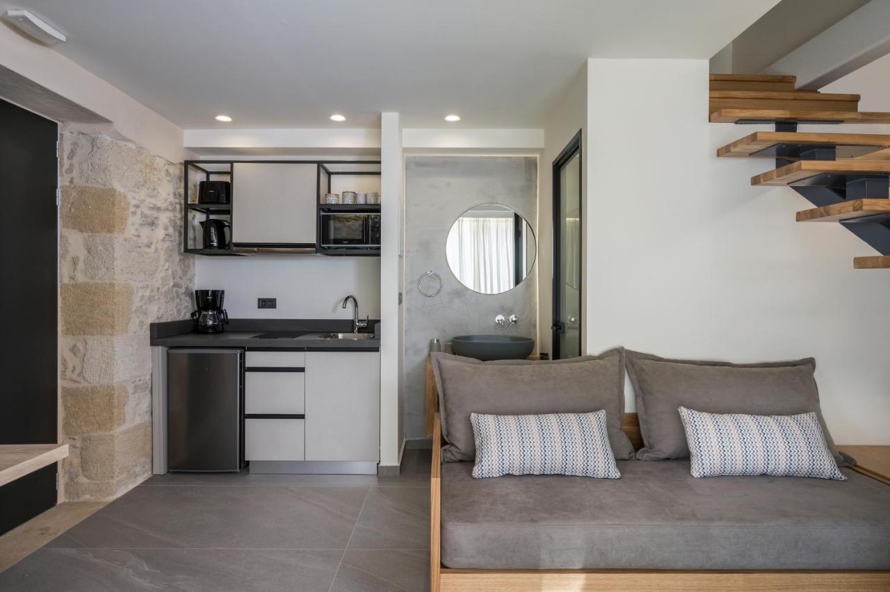 פלאסרנה Casa D'Irene Deluxe Hotel מראה חיצוני תמונה