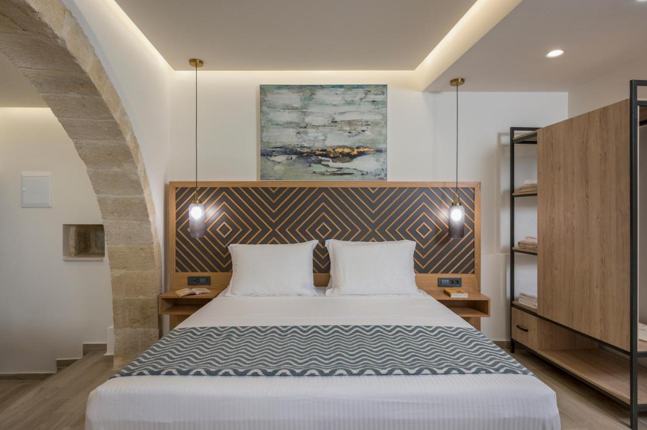 פלאסרנה Casa D'Irene Deluxe Hotel מראה חיצוני תמונה