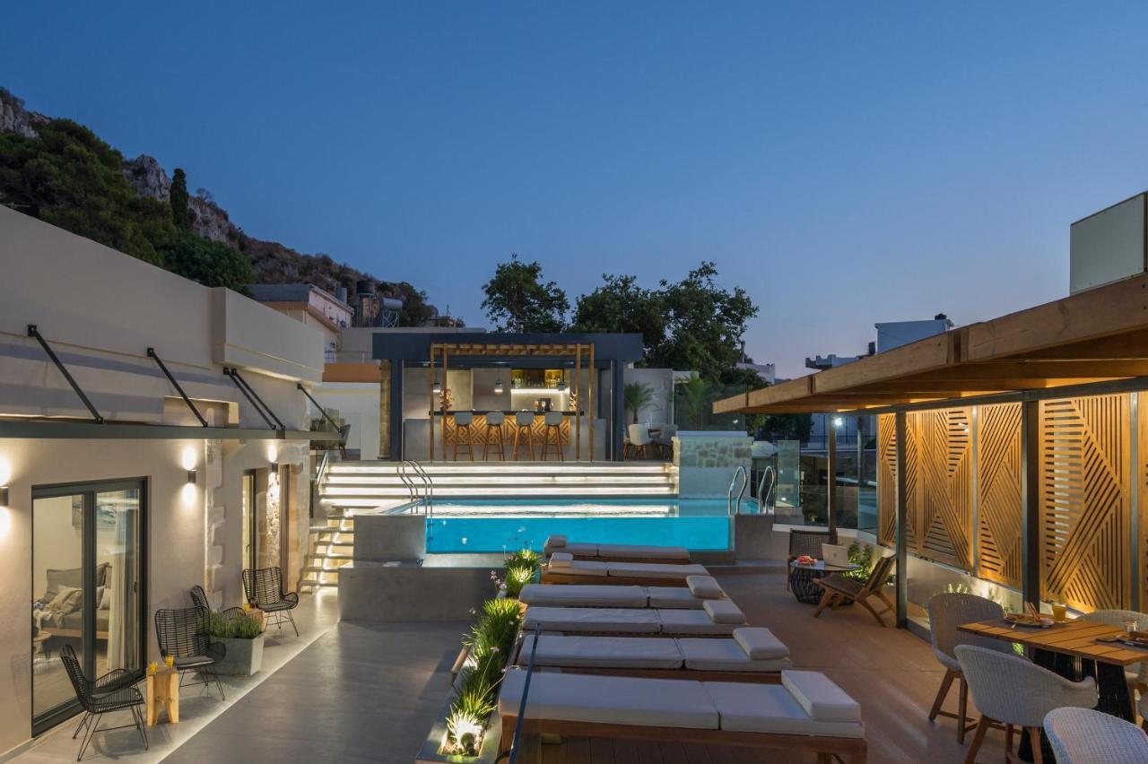 פלאסרנה Casa D'Irene Deluxe Hotel מראה חיצוני תמונה
