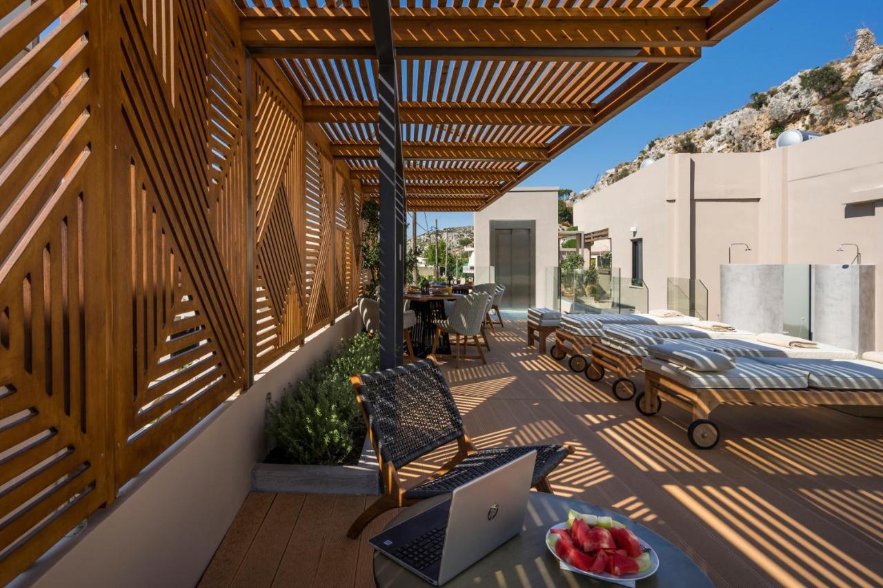 פלאסרנה Casa D'Irene Deluxe Hotel מראה חיצוני תמונה
