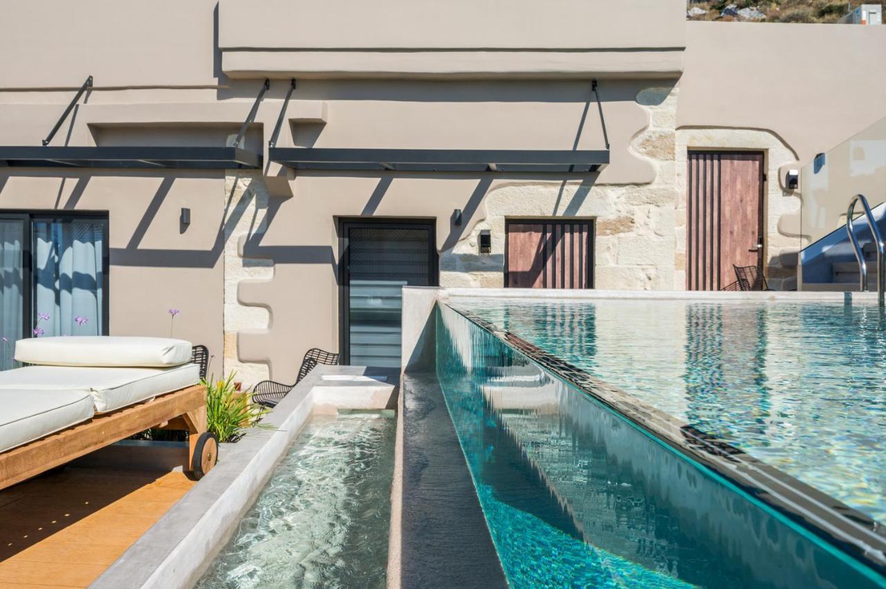 פלאסרנה Casa D'Irene Deluxe Hotel מראה חיצוני תמונה