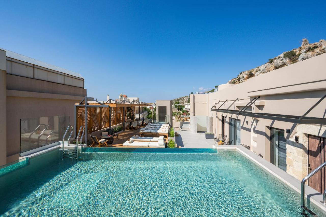 פלאסרנה Casa D'Irene Deluxe Hotel מראה חיצוני תמונה